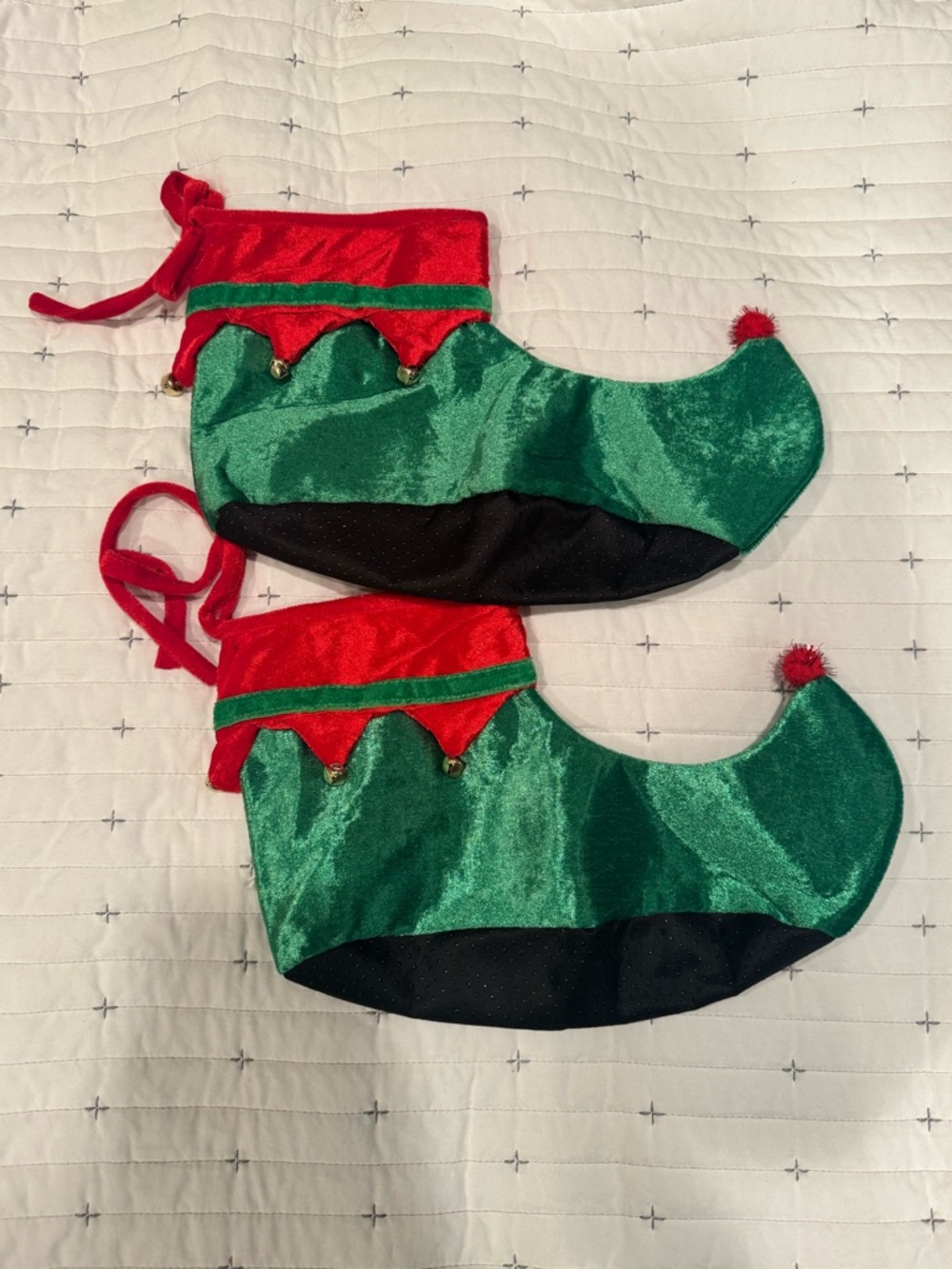 Amazon Women's Green and Red Elf Shoe Covers